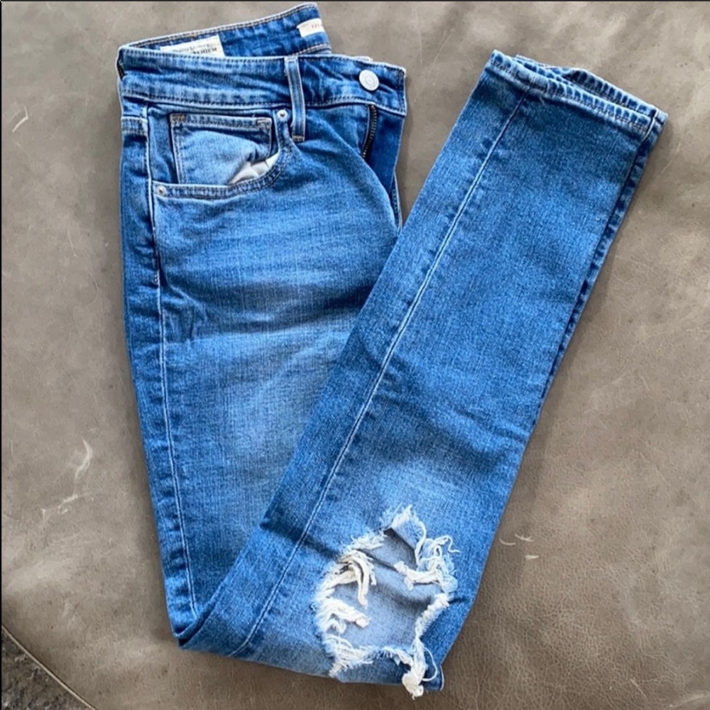 Levi Women's Jeans